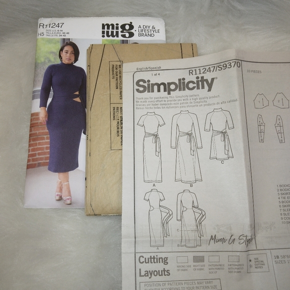 SIMPLICITY R11247 Misses knit dress with sleeve & length variations Size 6-14 - Picture 3 of 4